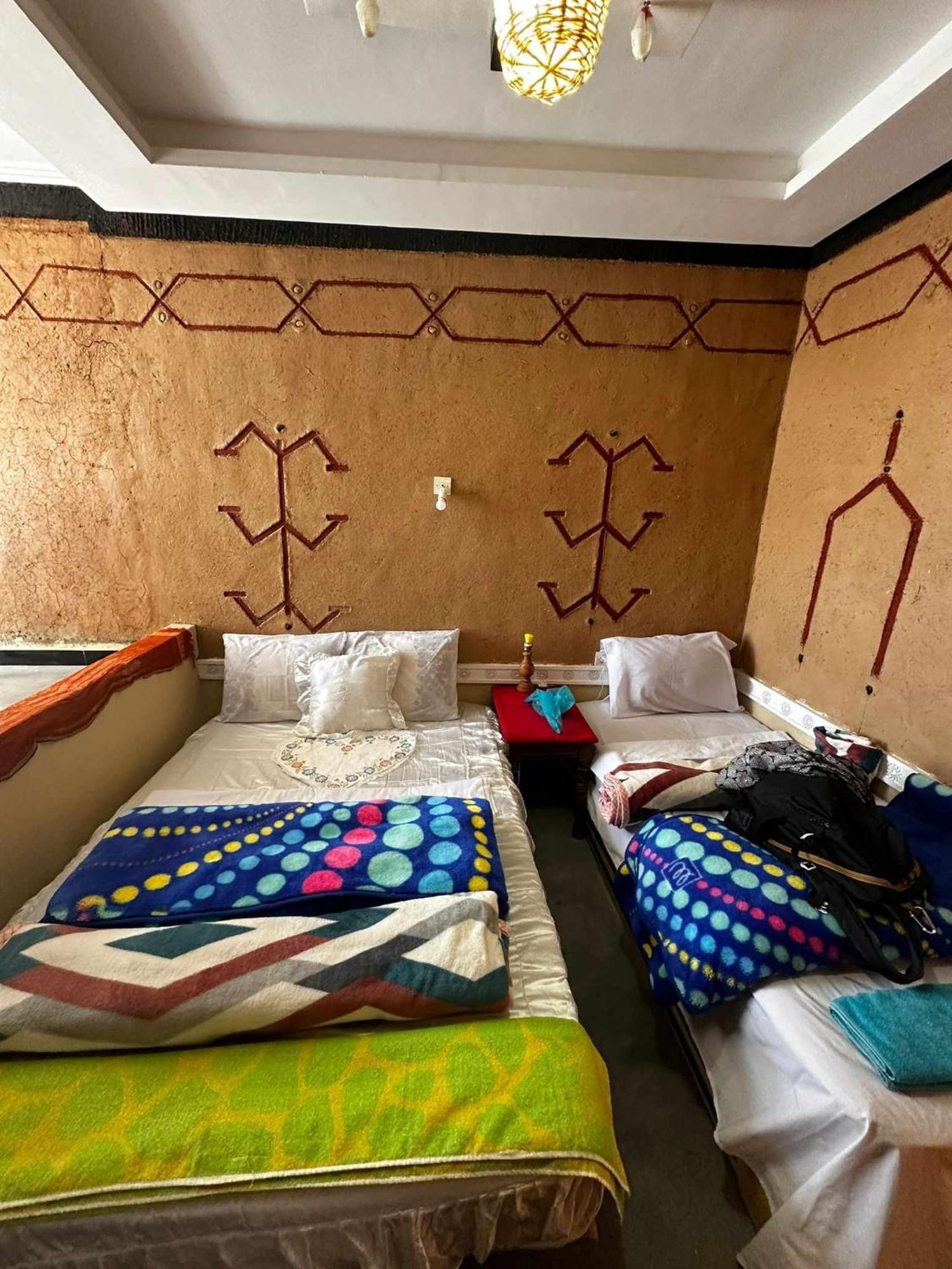 Apartment Restaurant Ait Saderat